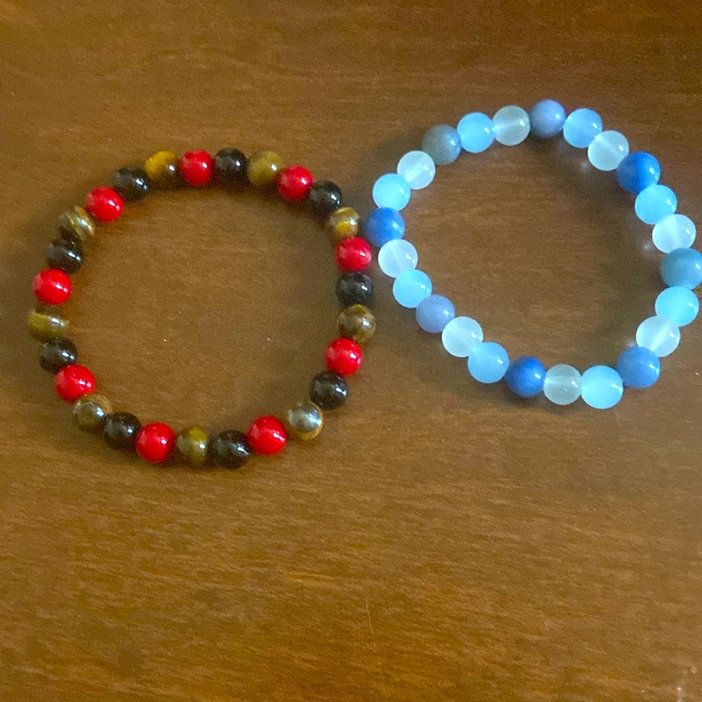 Handmade for a smaller, thin wrist. Natural stones